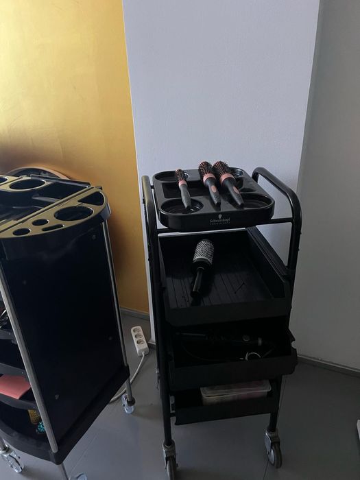 Venda urgente de todo o recheio de salão de beleza