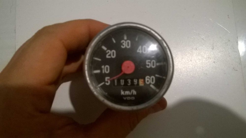 Zabytkowy mechaniczny prędkościomierz rowerowy  VDO