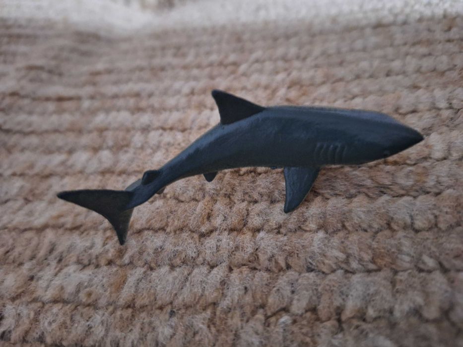 rekin mini; figurka