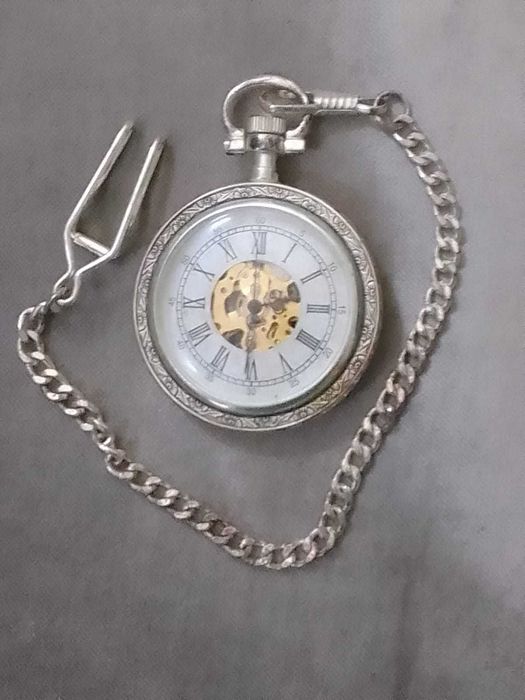 Bonita coleção de 6 relógios de bolso