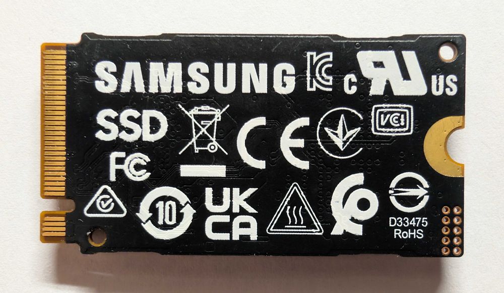 Samsung PM9B1 256GB NVMe SSD m.2 2242 PCI-e Gen4 x4 odczyt: 3300 zapis: 1250