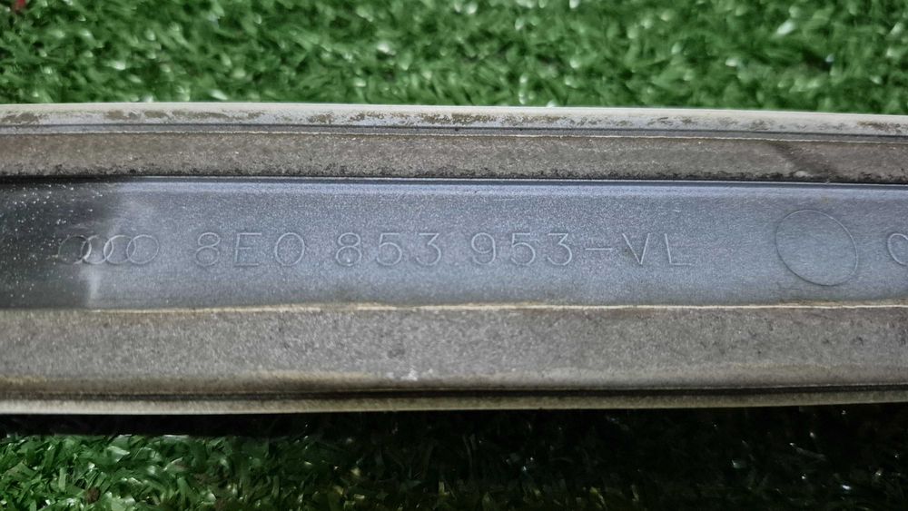 Frisos Exteriores Portas Audi A4 B6 B7 8E 2000 a 2008 Originais Excelente Estado