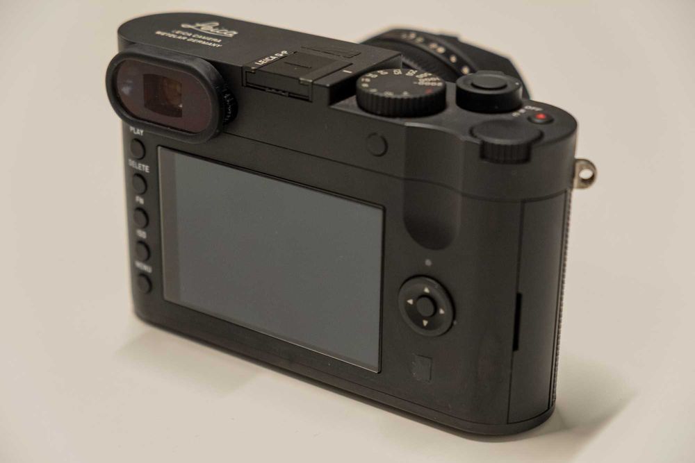Leica Q-P (2019) – Full Set de Colecionador (Excelente Estado)