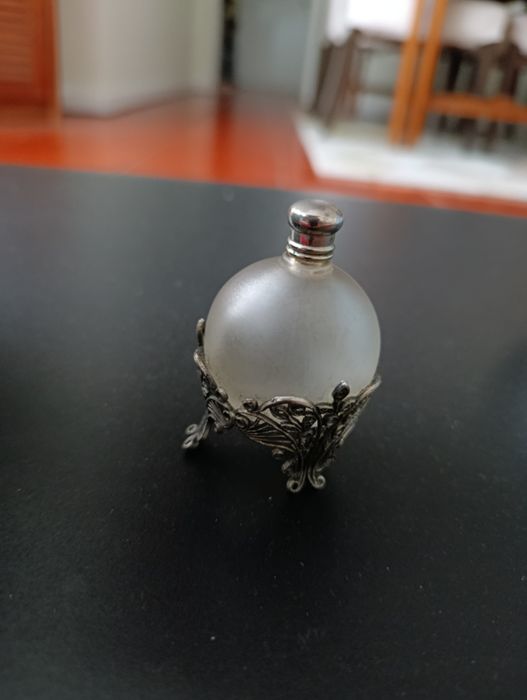 Frasco de perfume vintage