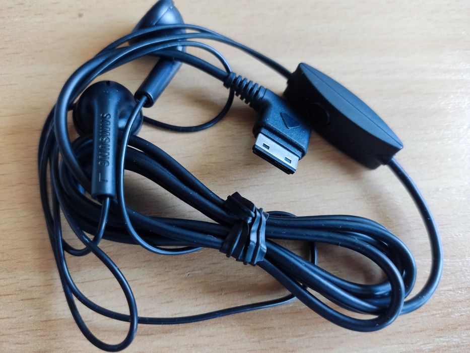 Słuchawki SAMSUNG  AAEP485DBE (GH59)