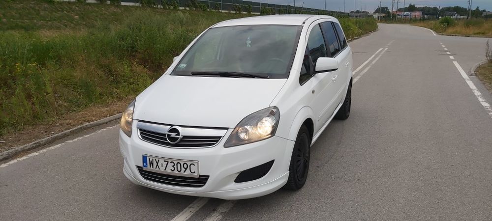 $$$ Opel Zafira B 2011, 7-os 1,7 CDTI $$$