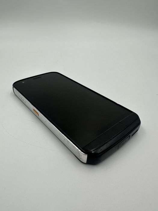 Telefon Cat sprawny w pełni