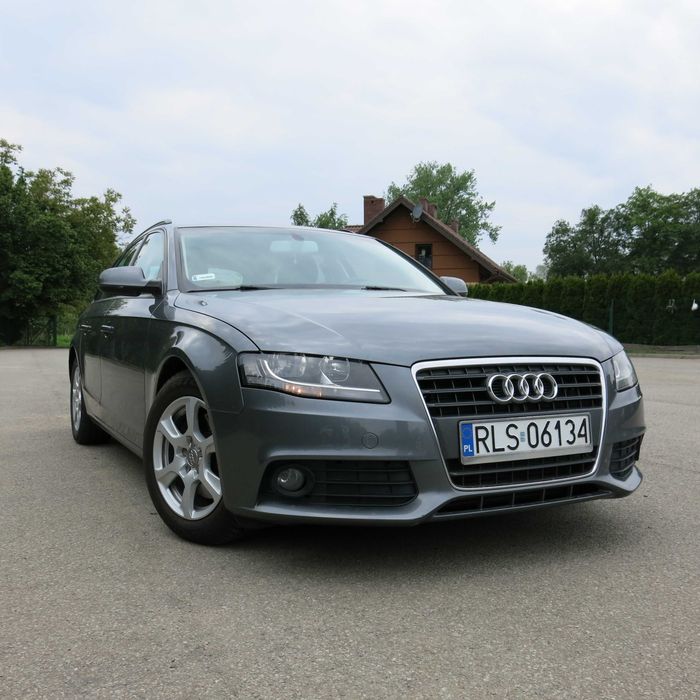 Audi A4 B8 AVANT 2.0TDi 2011r.