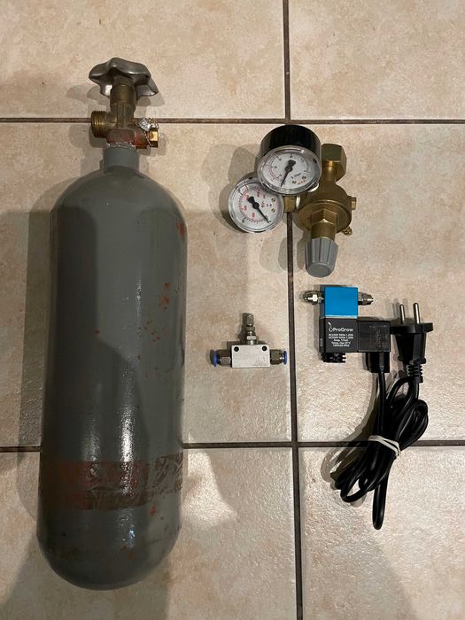 Co2 butla + dodatki