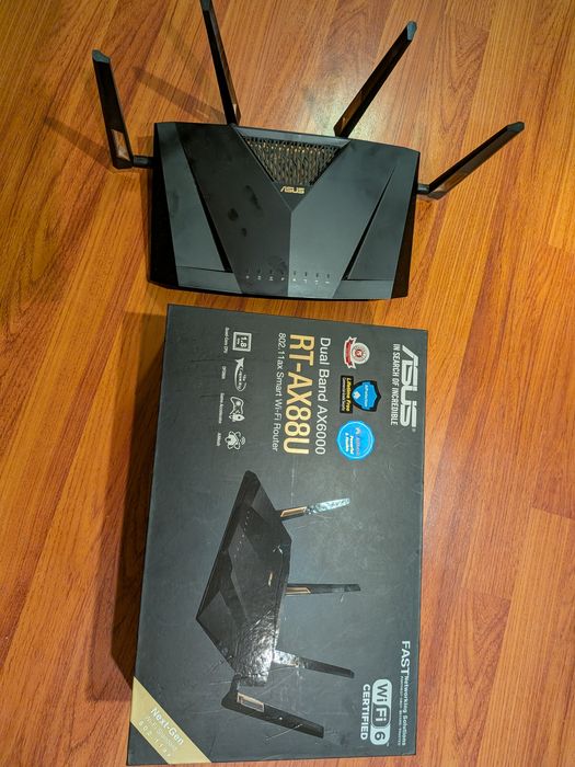 ASUS RT-AX88U (AX6000) — 8 LAN портов, Wi-Fi 6