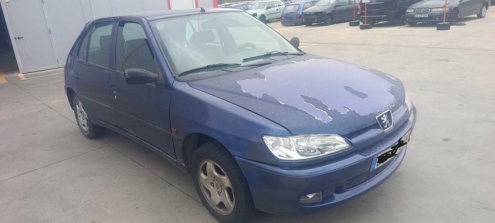 Peugeot 306 1.4 gasolina para Peças