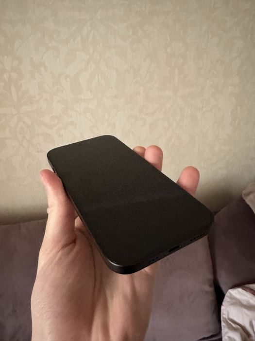 iPhone 16 128GB 100%