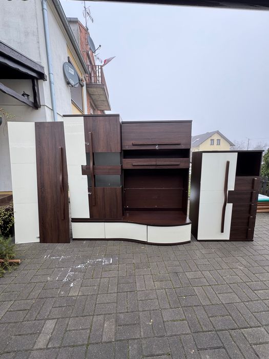 Zestaw mebli meblościanka z szafami