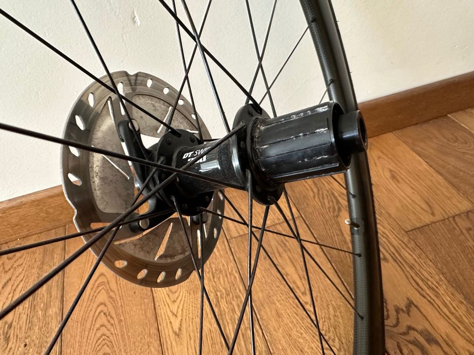Koła Roval C38 DT350 plus tarcze Ultegra i opony Pirelli PZero Race SL