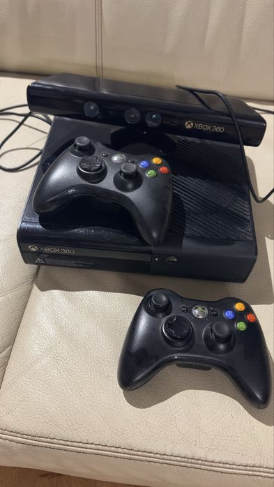 Konsola XBOX 360