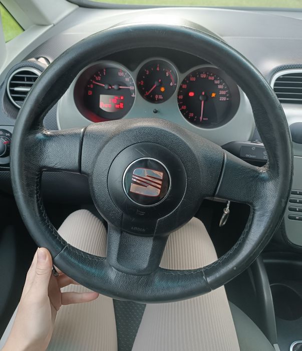 Seat Altea 2004 5-drzwiowy 1896 cm3