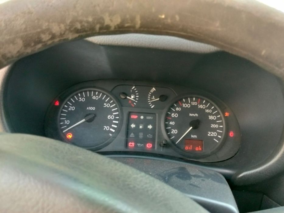 Vendo carrinha (Renault Clio)