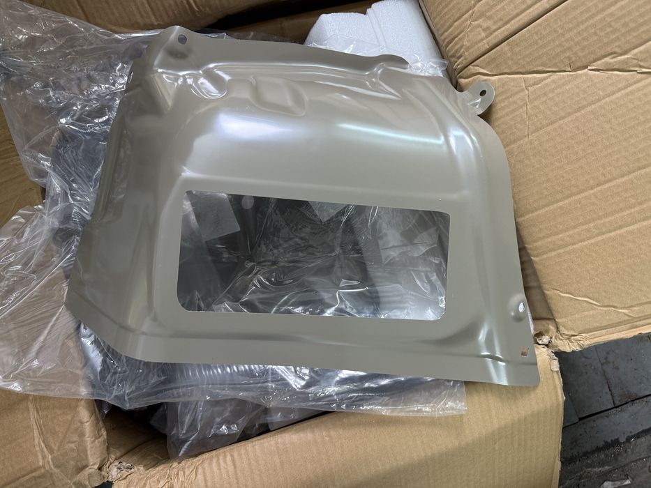 Панель карман крыла Tesla Model 3 Y