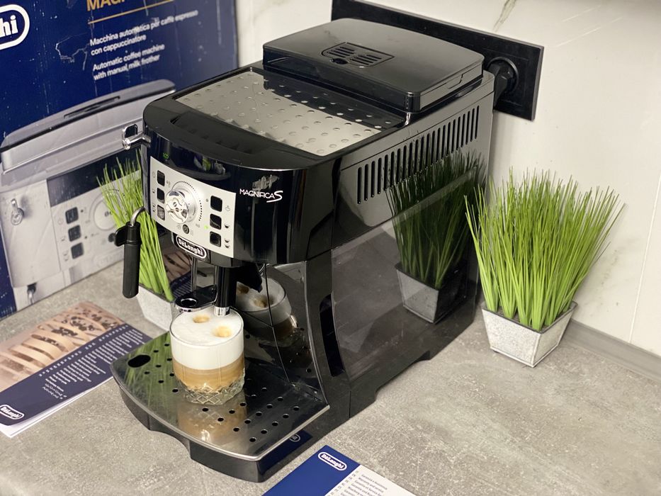 Кофемашина Delonghi Magnifica S Кавоварка кофеварка