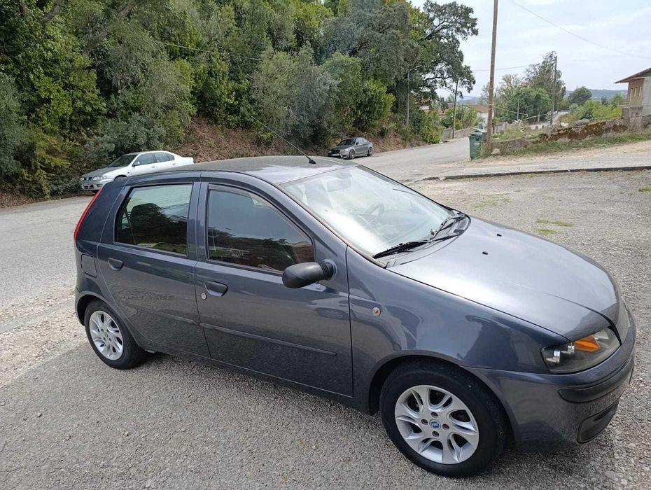 Vendo um punto 1999 a gasolina so Vendo esta impecável