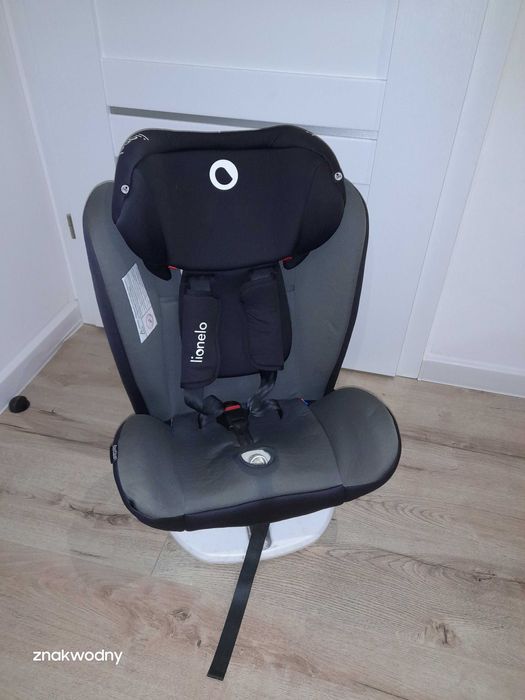 Sprzedam fotelik samochodowy