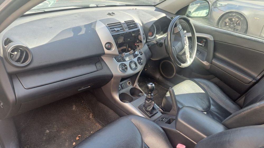 Toyota RAV4 XT5 2.2 D-4D - PARA PEÇAS