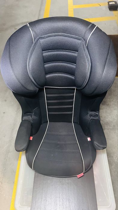 Cadeira para automóvel ISOFIX 15-36kg marca Zippy