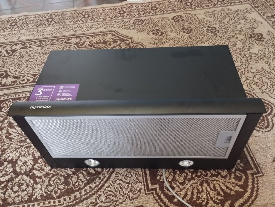 Кухонна витяжка Pyramida tl60