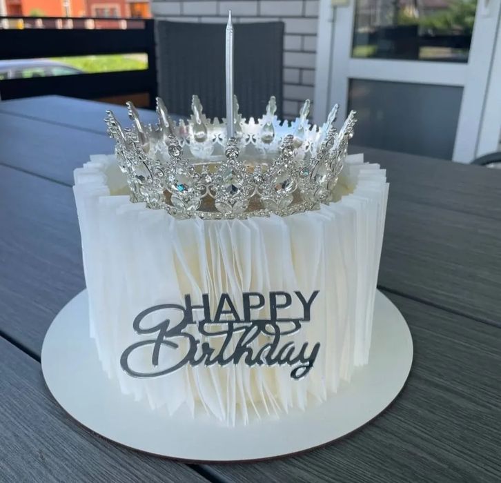 Торт на замовлення від 800 грн/кг.