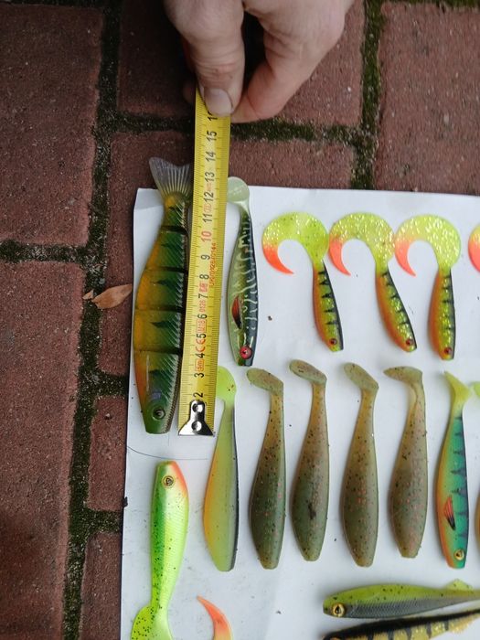 Zestaw nowych gum wędkarskich fox rage