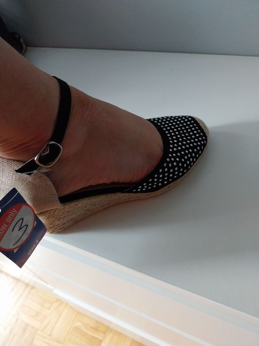 Sandały,  espadryle rozm. 37