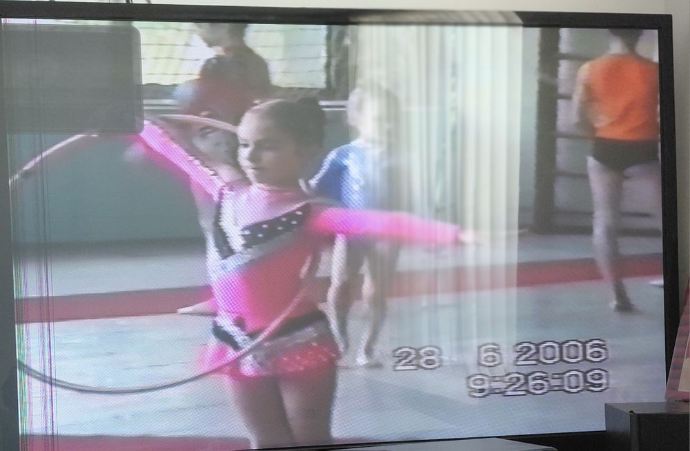 Відеомагнітофон LG LV270