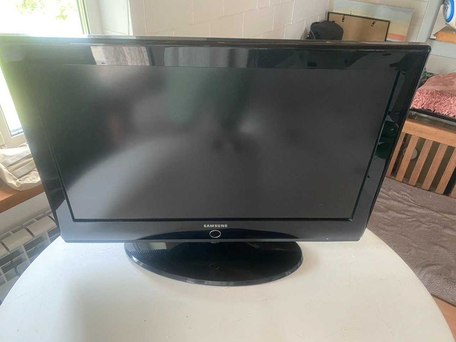 Телевізор Samsung 32'
