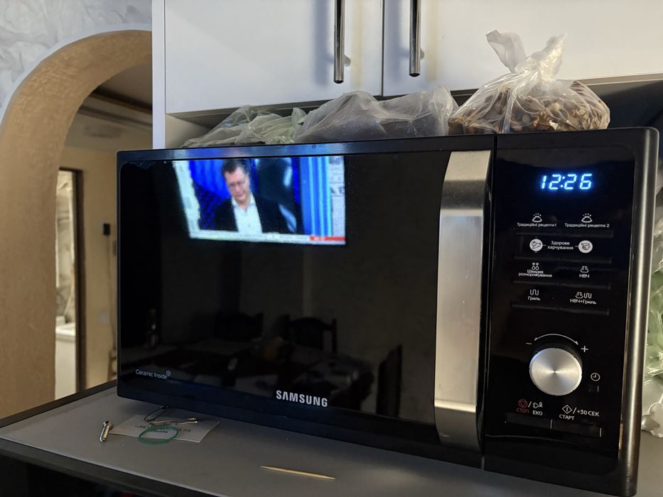Микроволновая печь SAMSUNG MS23F302TAS/UA