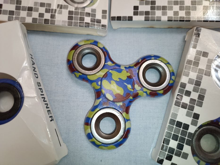 Продам залишки спінери