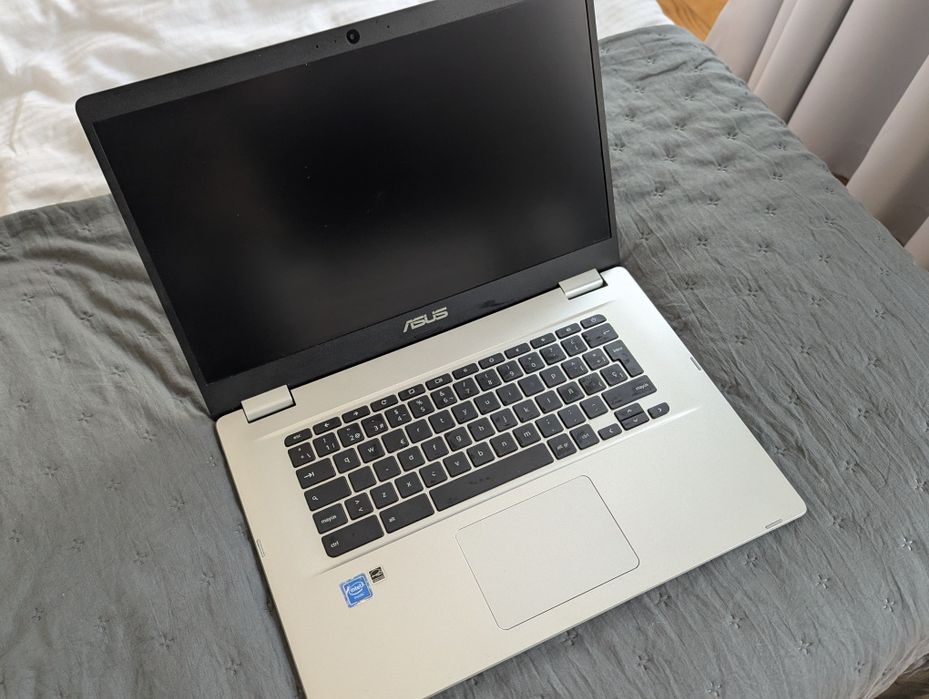 ASUS Chromebook (Modelo C523N)