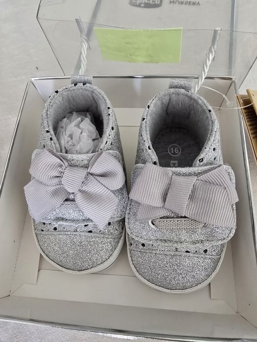Sapatos Chicco menina - tamanho 16