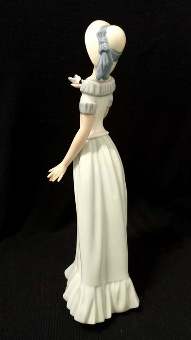 Статуэтка NAO Lladro, высота 30 см