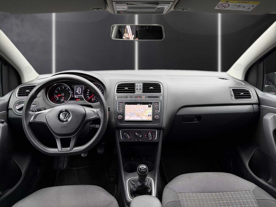 VW Polo 1.0 GPS+Cruise+J15 c/Garantia - 141€ p/mês