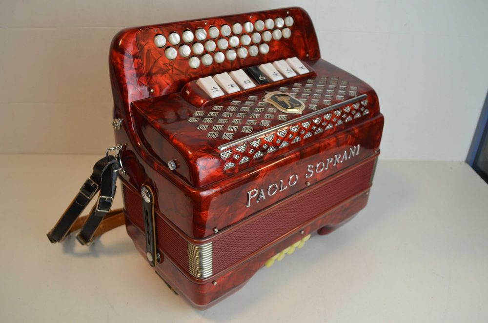 Concertina Paolo Soprani 3 voz   Tonalidade. Do - Made in Italy
