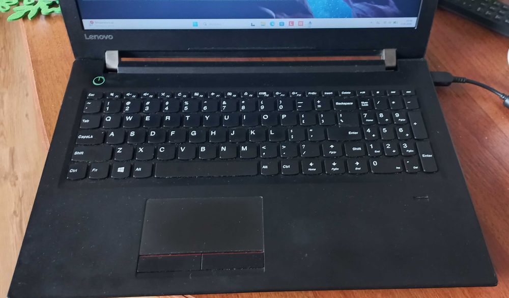 Lenovo V510-15IKB i5-7200U/8GB/256GB WIN11 PRO