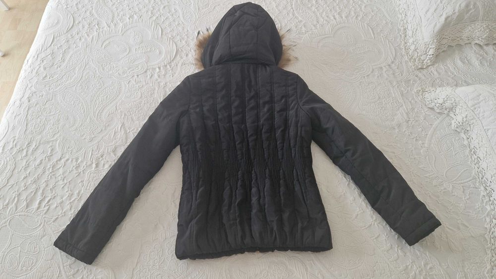 Casaco acolchoado preto, tamanho S