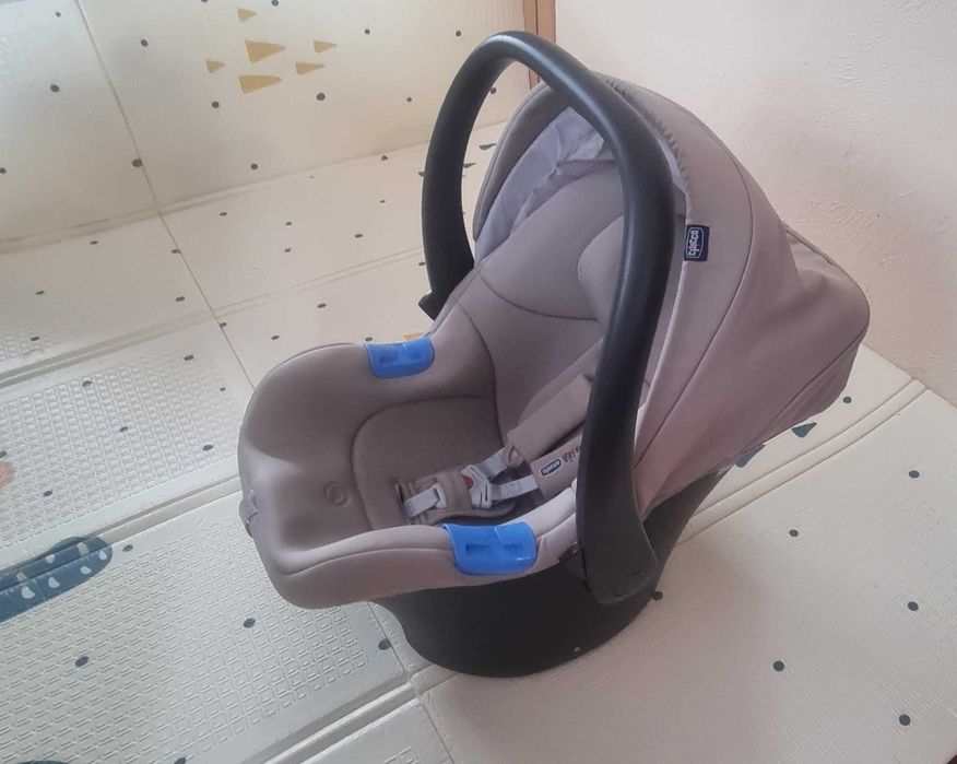 Автолюлька chicco OASYS 0+UP BebeCare з базою