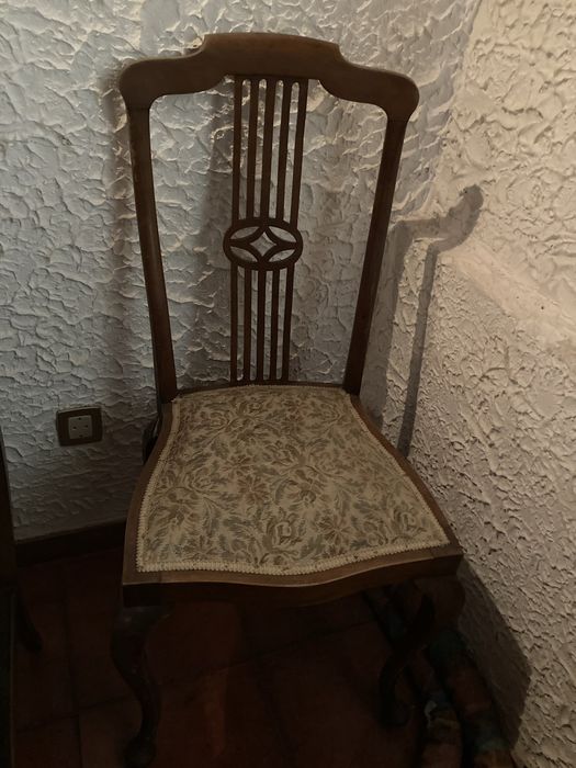 Cadeira antiga  anos 50