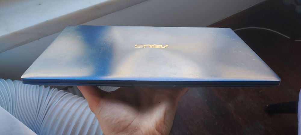 ASUS Zenbook portátil
