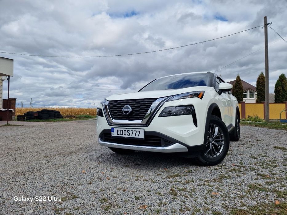 Продам Nissan Roque