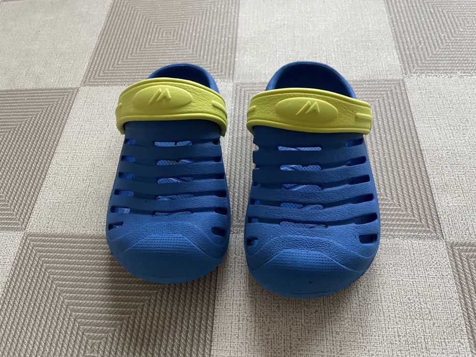 Crocs  dla chlopca 23