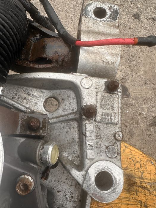 Рульова рейка Caddi 2004-2010