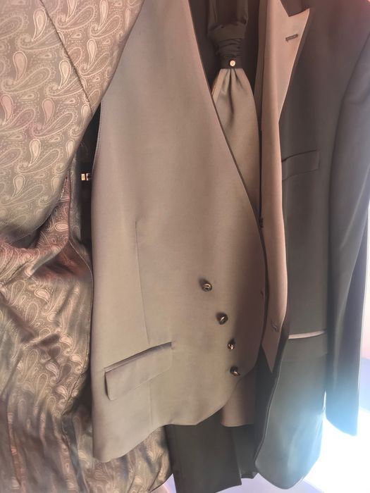 Fato de Cerimónia ou peça a peça