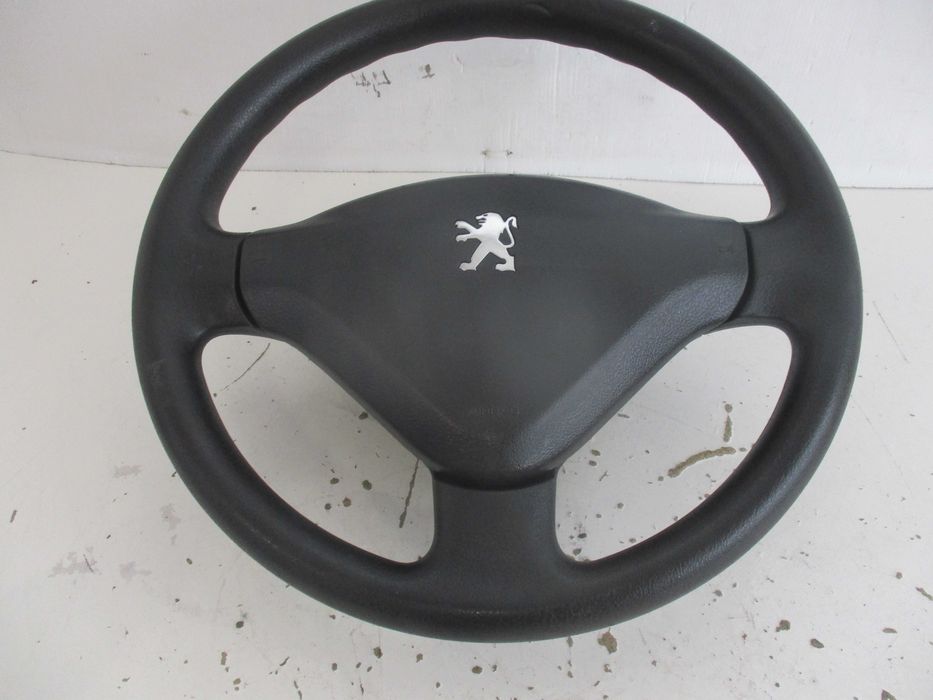 Volante Peugeot 206 + 2011